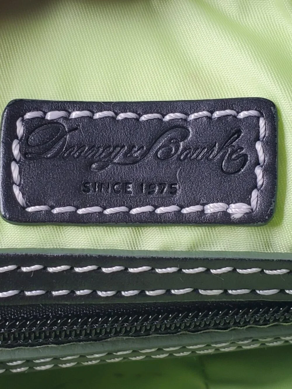 New Dooney Bourke Disney Haunted Mansion 2 Crossbody Bag Ghost Portrait Print - Picture 11 of 12